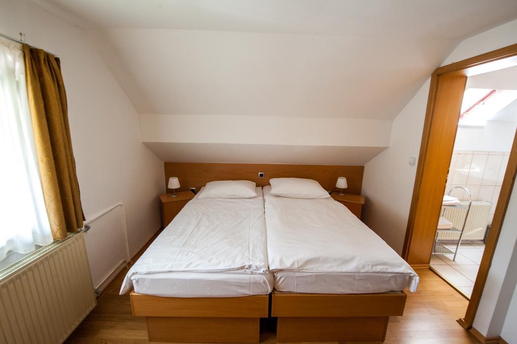 Guesthouse Veranda Мойстрана Екстер'єр фото