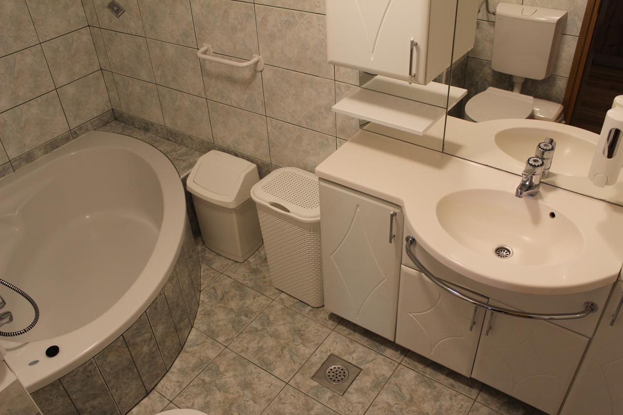Guesthouse Veranda Мойстрана Екстер'єр фото